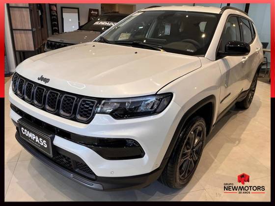 JEEP COMPASS 1.3 T270 TURBO FLEX LONGITUDE AT6 JEEP COMPASS 1.3 T270 TURBO FLEX LONGITUDE AT6
